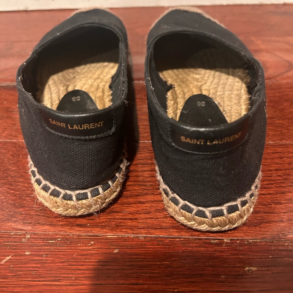 Espadrilles - Picture 3 of 6